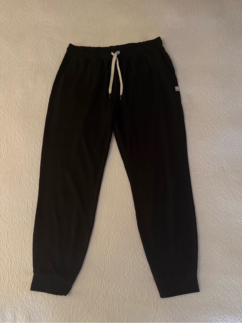 Vuori Women’s Black Joggers❗️